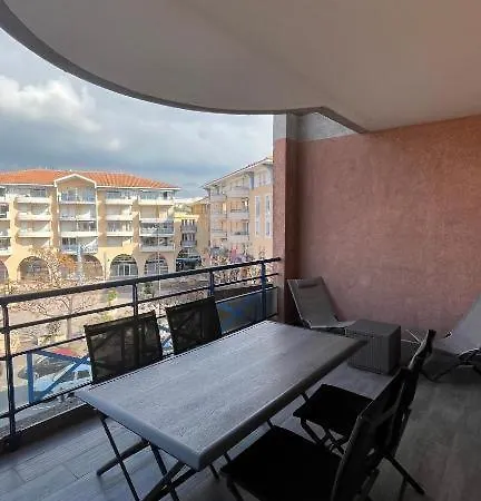 Port Frejus, Terrasse, Wifi, Clim, A 5' * Fréjus