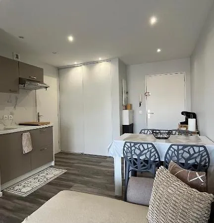 Port Frejus, Terrasse, Wifi, Clim, A 5' *