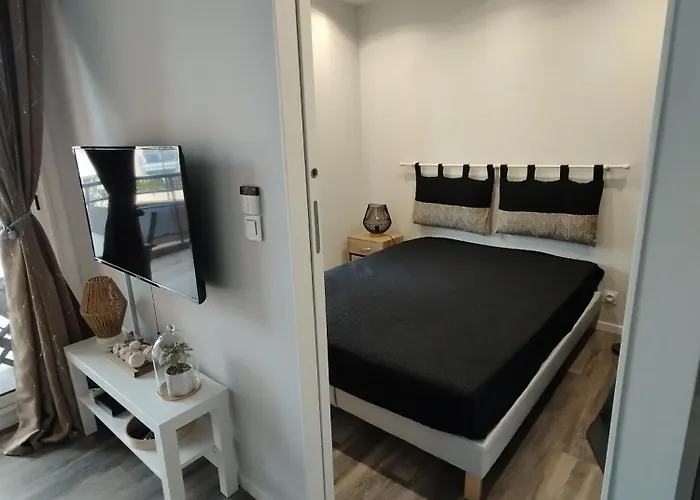 Appartamento Port Fréjus, Terrasse, Wifi, Clim, à 5' Fréjus