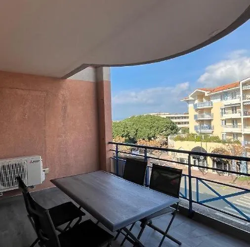 Appartamento Port Fréjus, Terrasse, Wifi, Clim, à 5' *